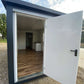 Büroinhalt 6,00 x 2,40 m